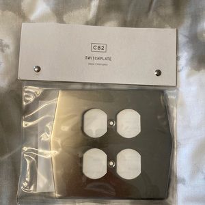 CB2 Switchplates (10)